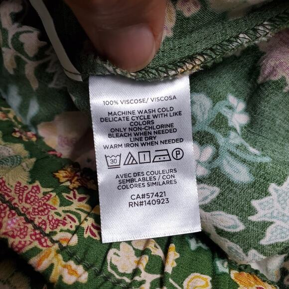 LOFT Floral Tiered Flippy Green Skirt Size Small New With Tag - Picture 5 of 6